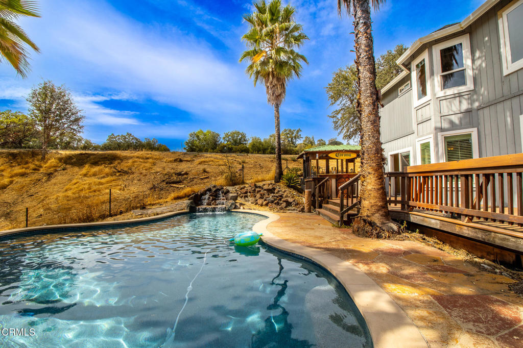 main property photo 31
