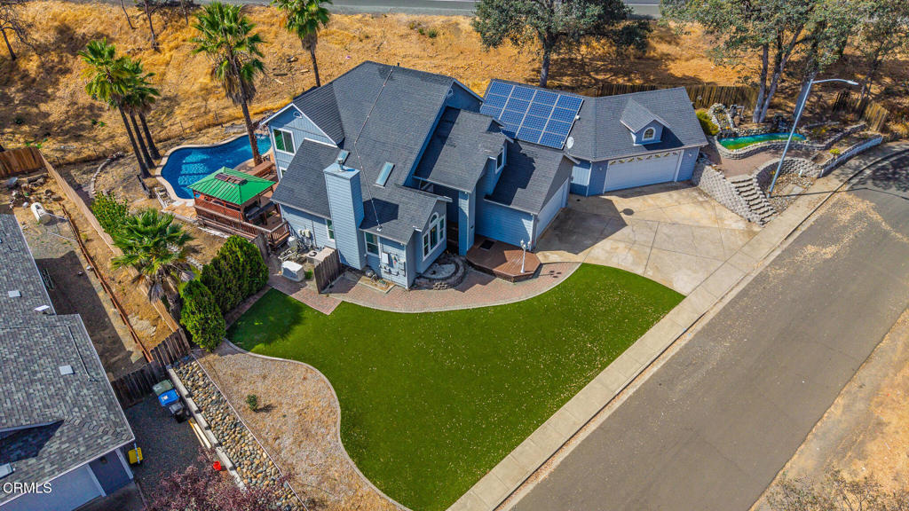 main property photo 44