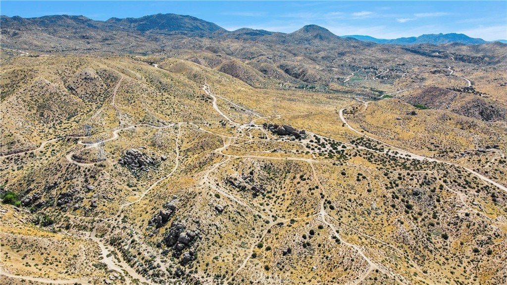 main property photo 10