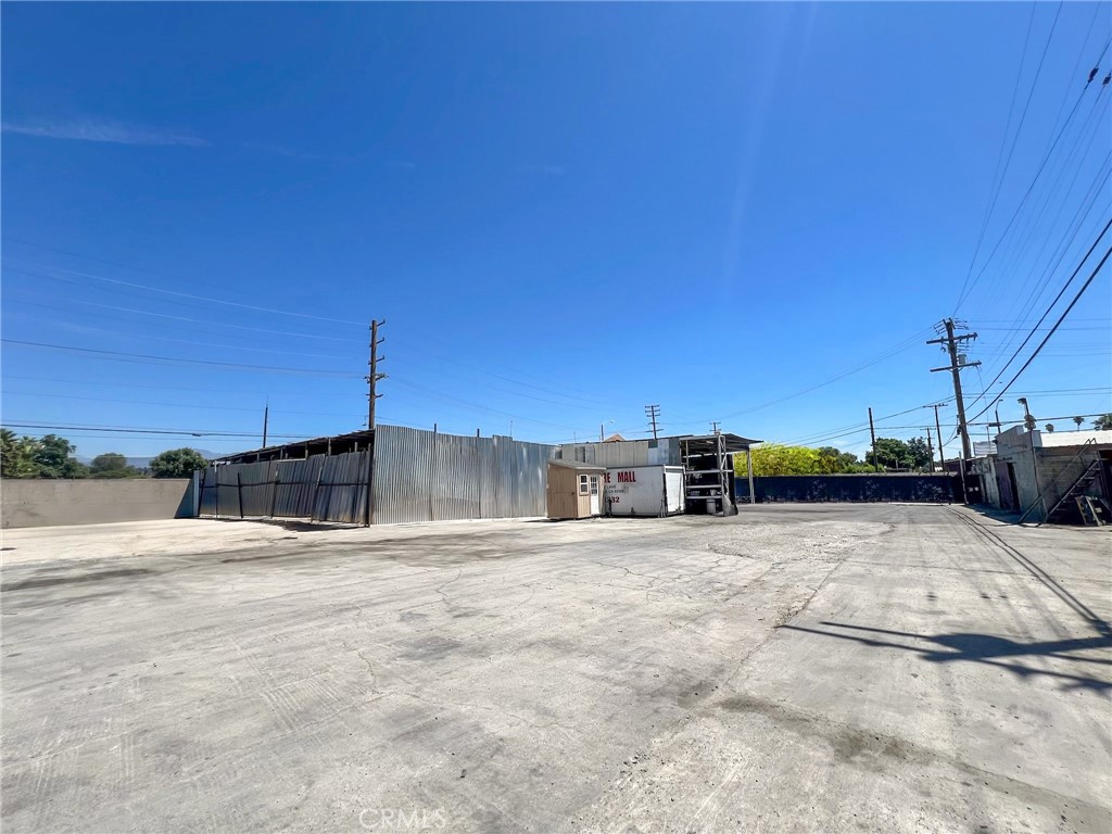 main property photo 7