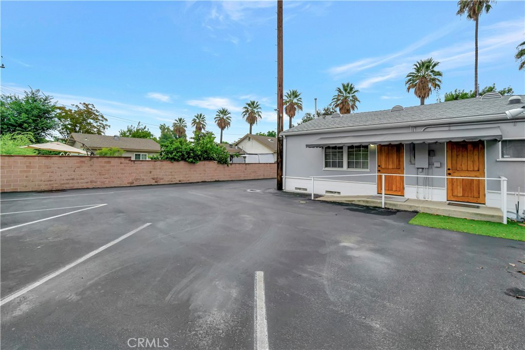 main property photo 50