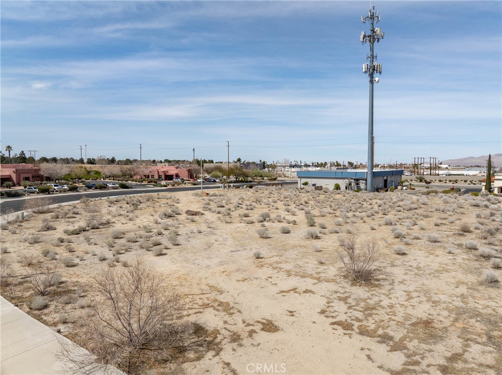 main property photo 9