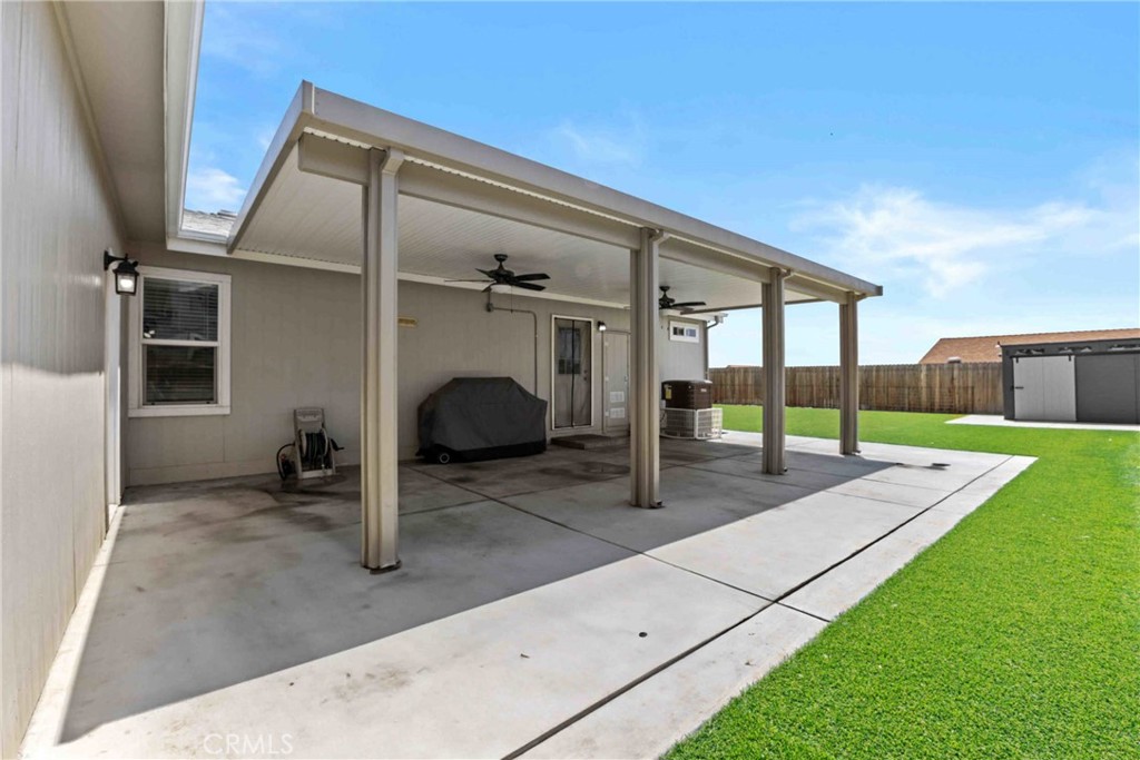 main property photo 30