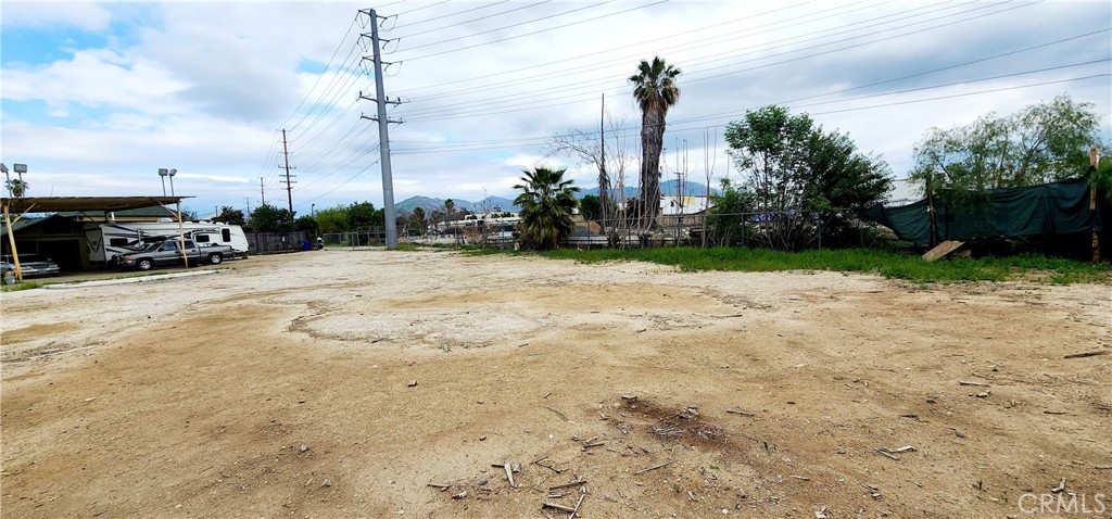 main property photo 54