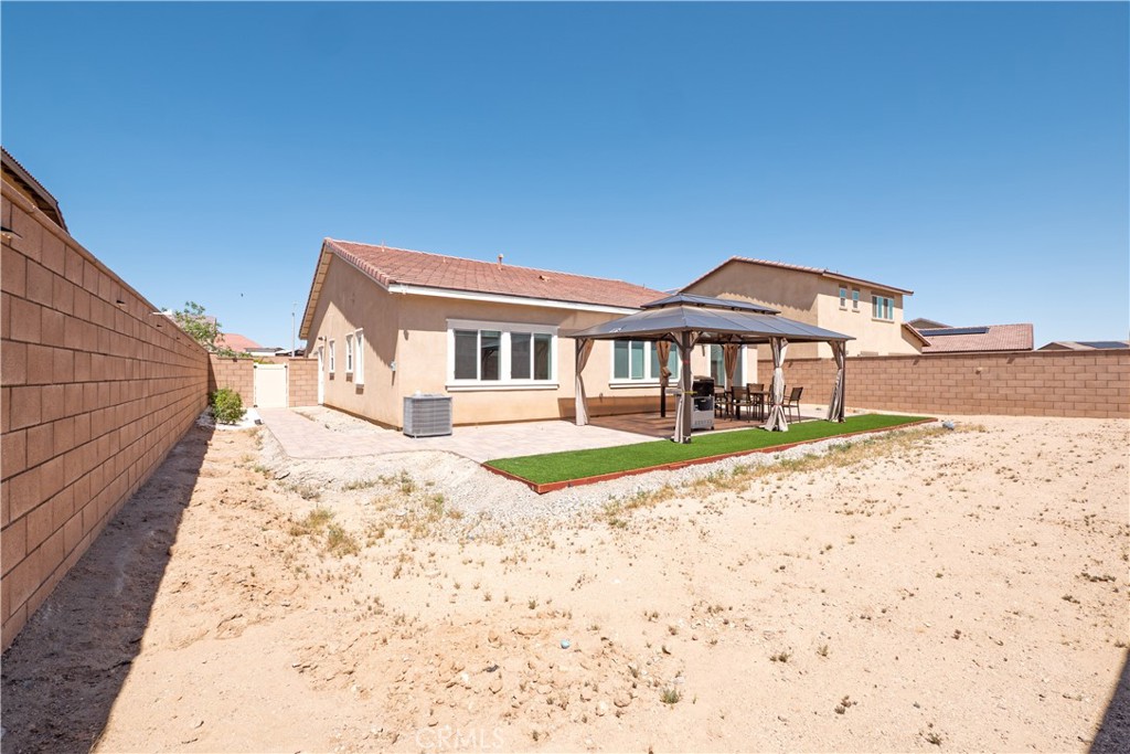 main property photo 34
