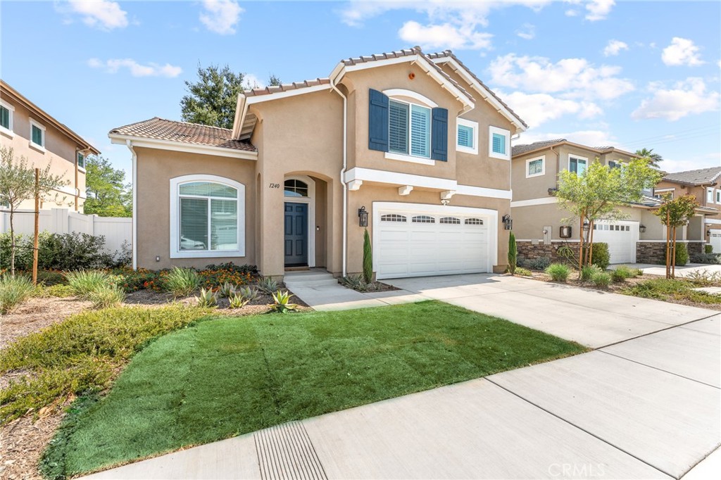 main property photo 1