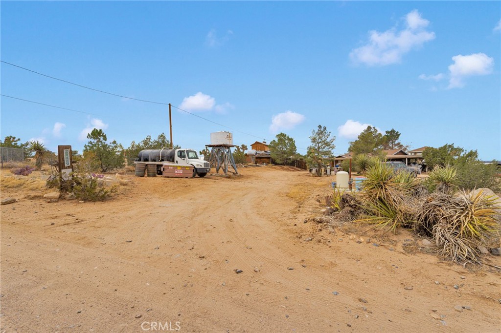main property photo 7