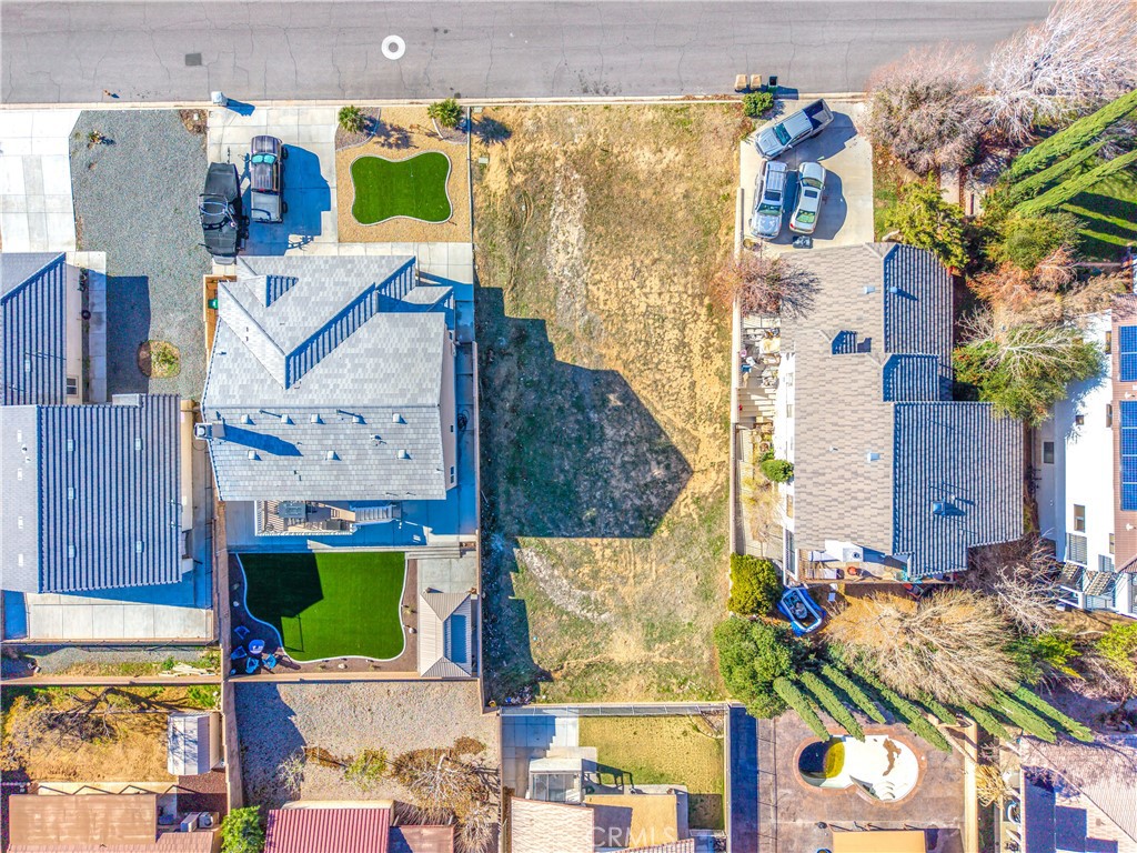 main property photo 15