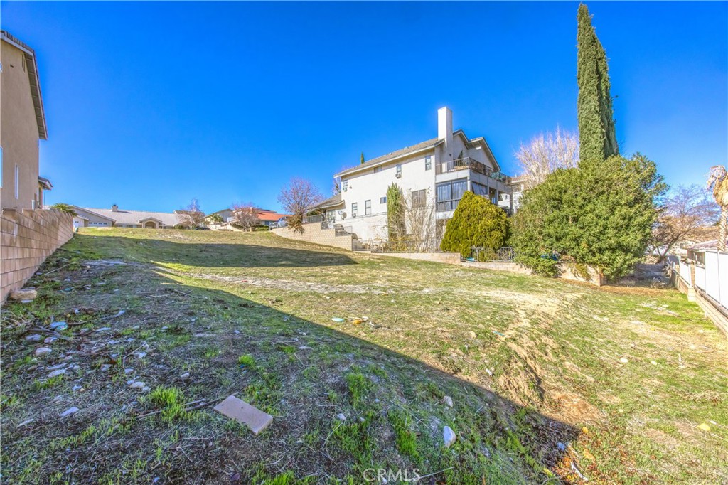 main property photo 7