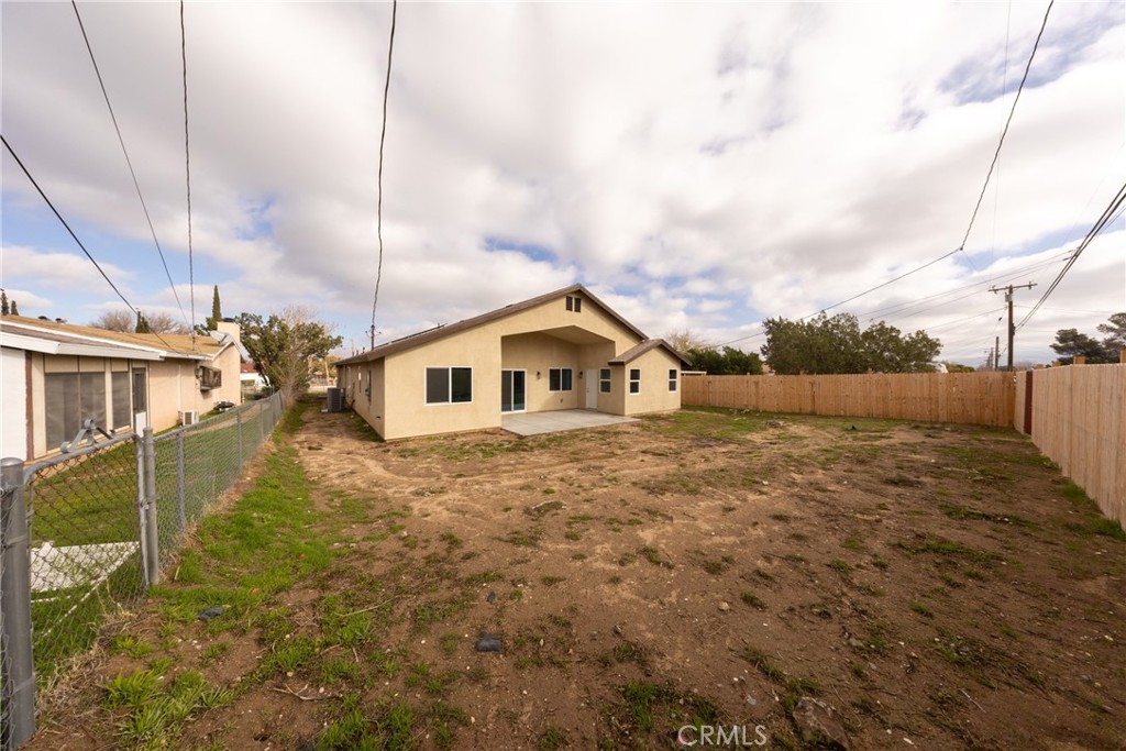 main property photo 41
