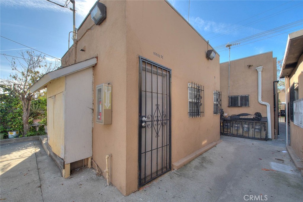 main property photo 20