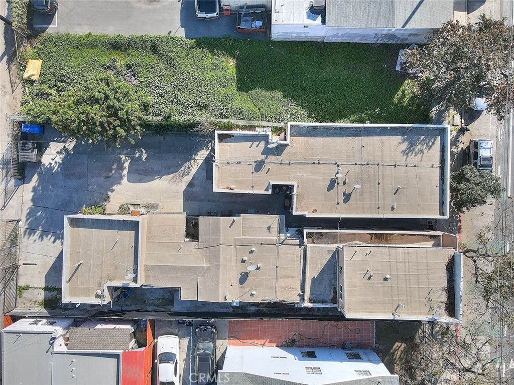 main property photo 50