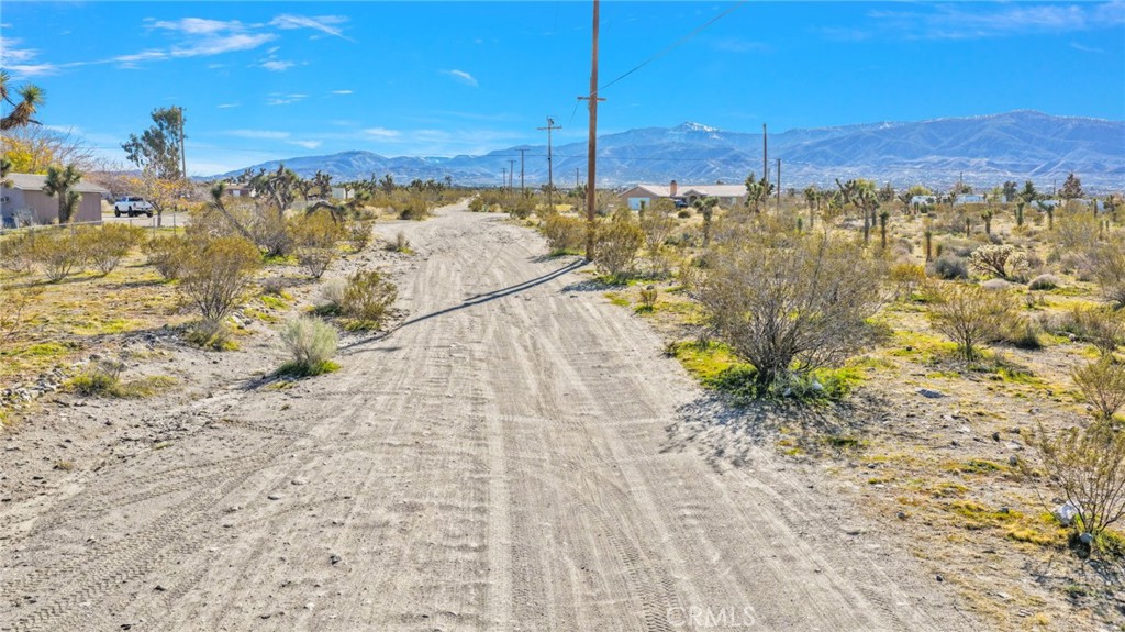 main property photo 10