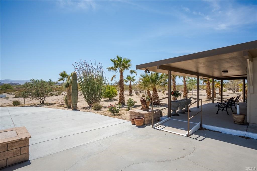main property photo 7