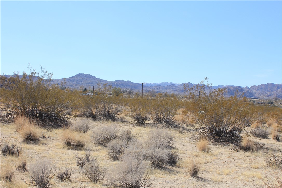 main property photo 12