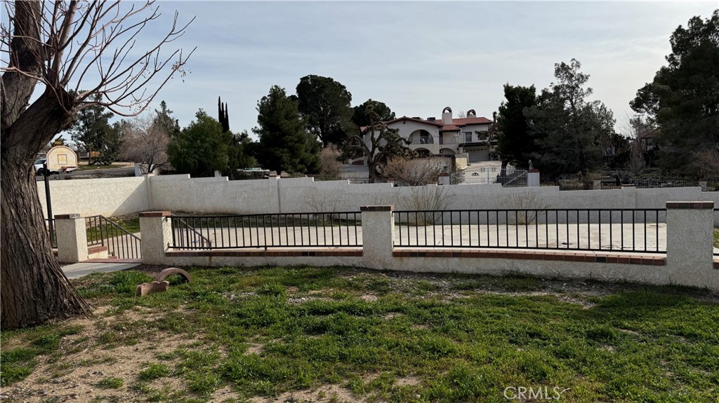 main property photo 46