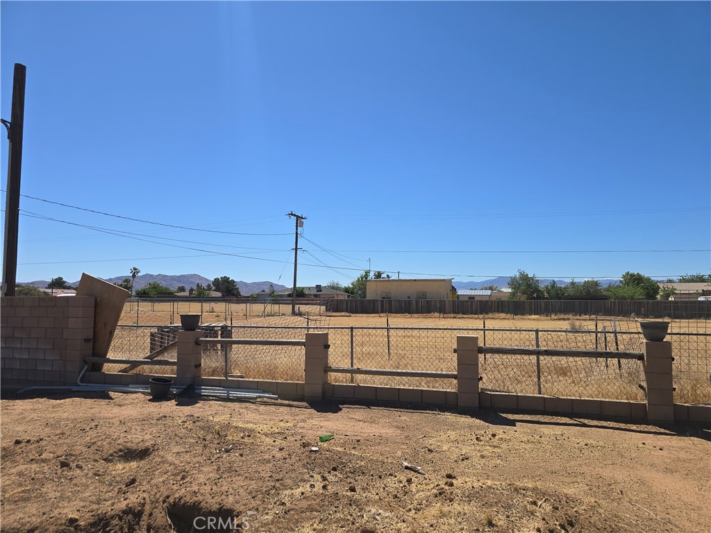 main property photo 10