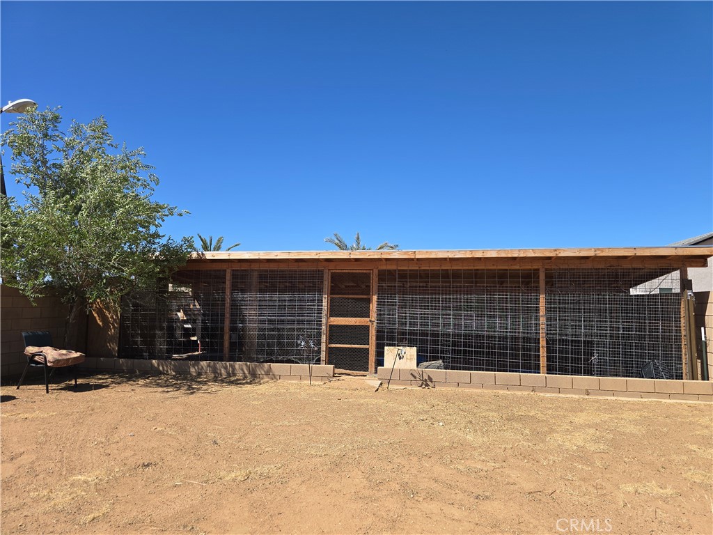 main property photo 9