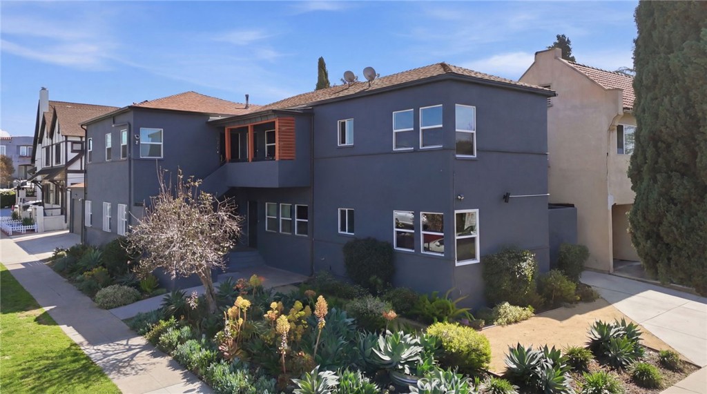 main property photo 25