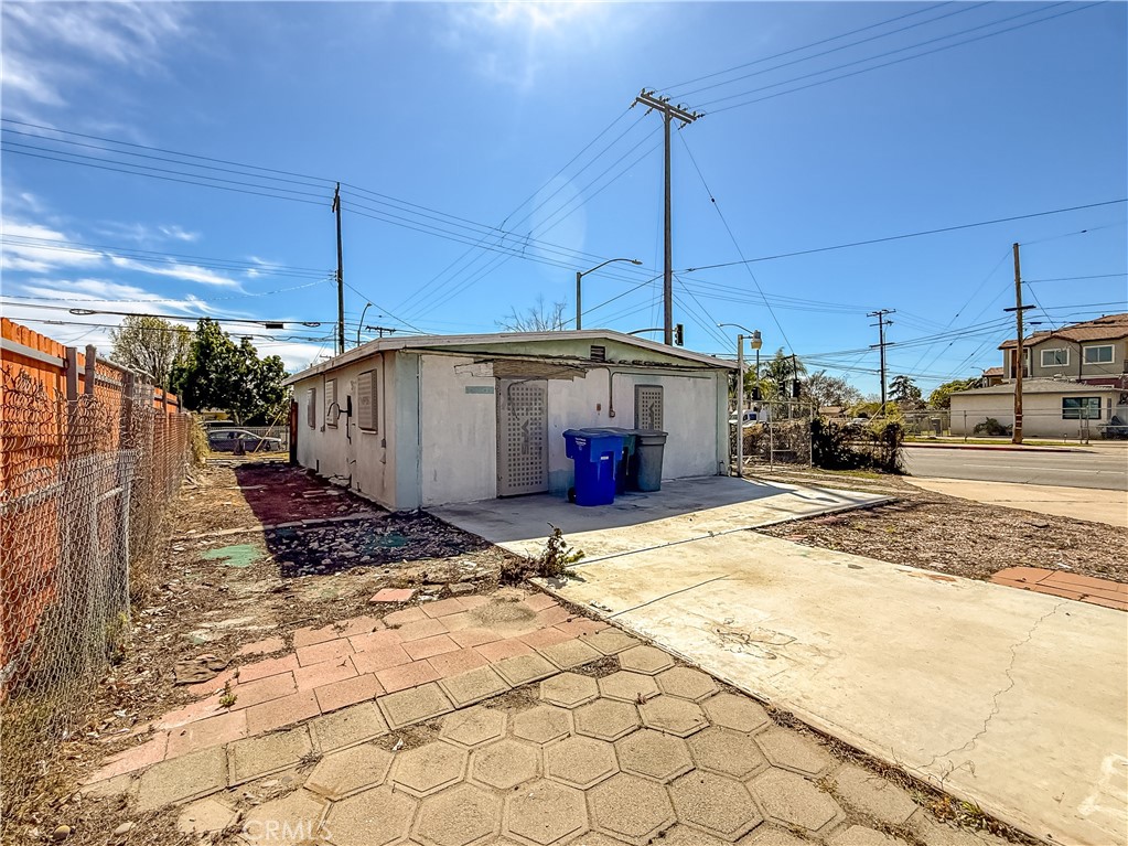 main property photo 16