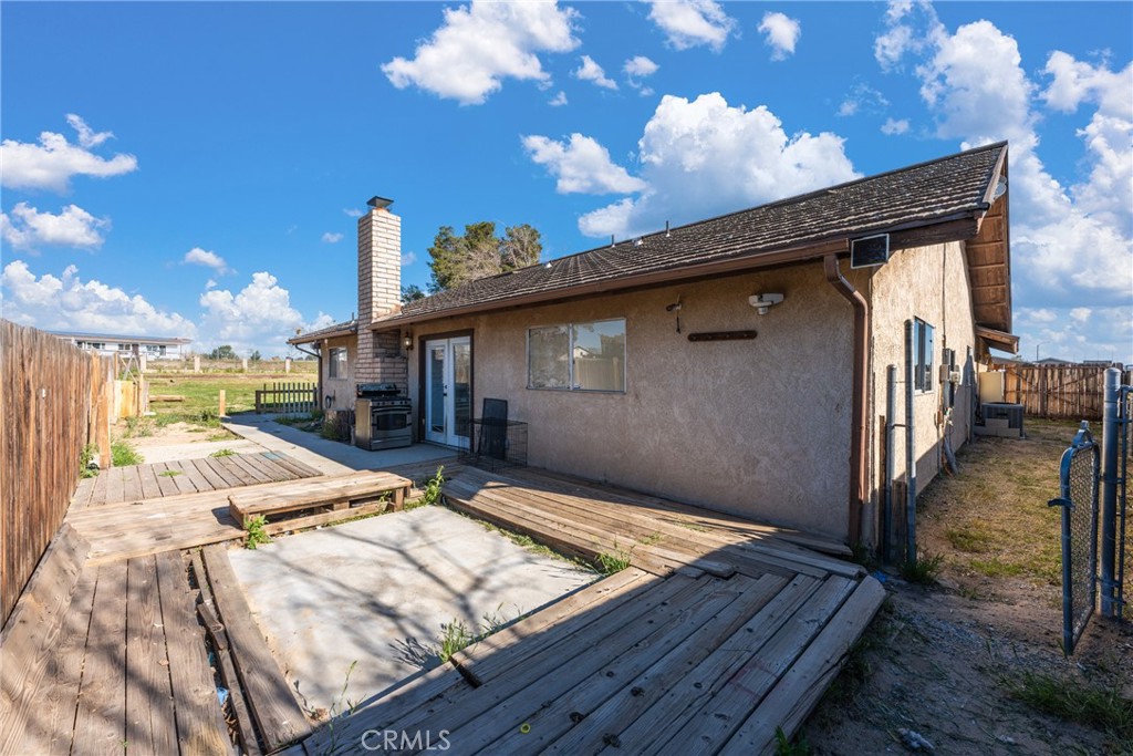 main property photo 24