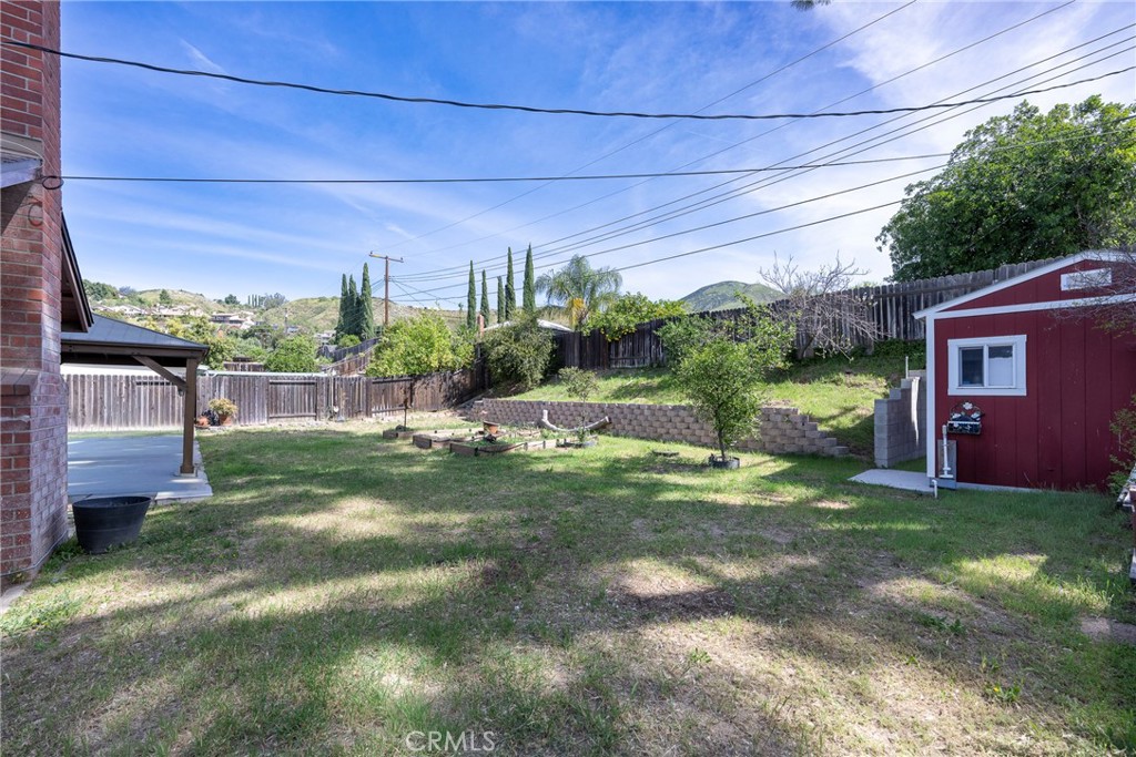 main property photo 12
