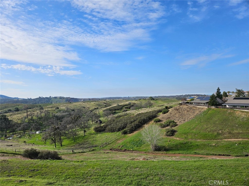 main property photo 6