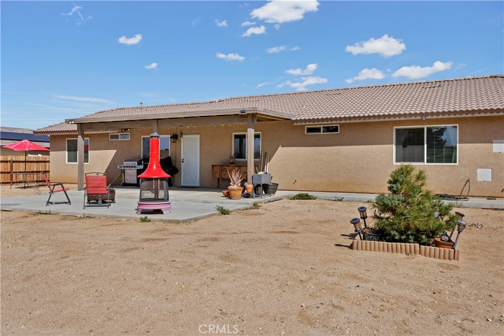main property photo 12
