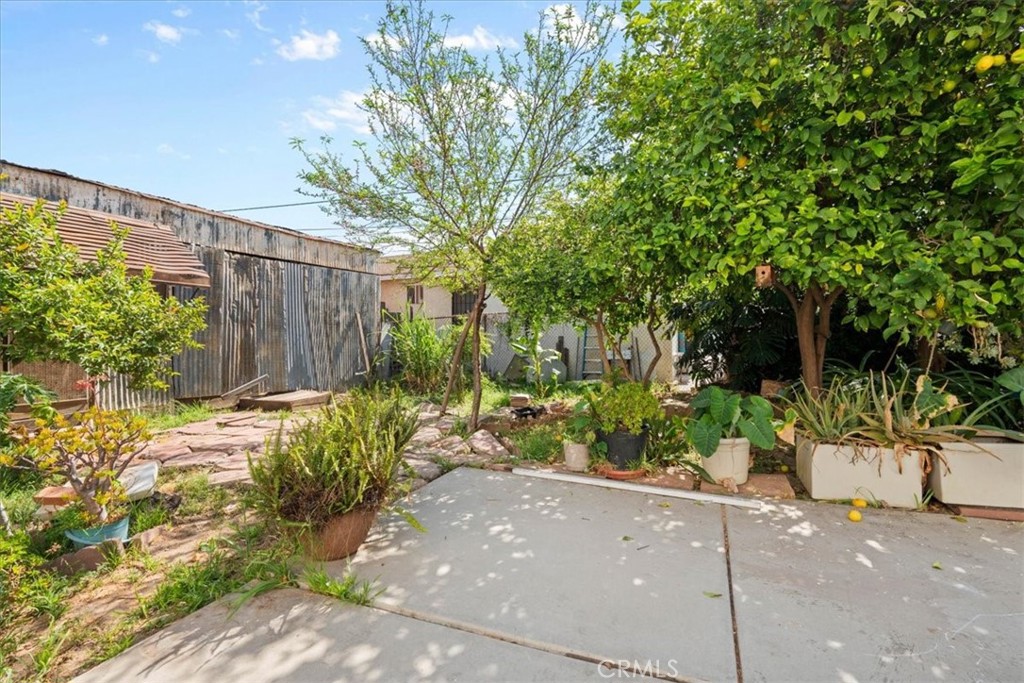 main property photo 19