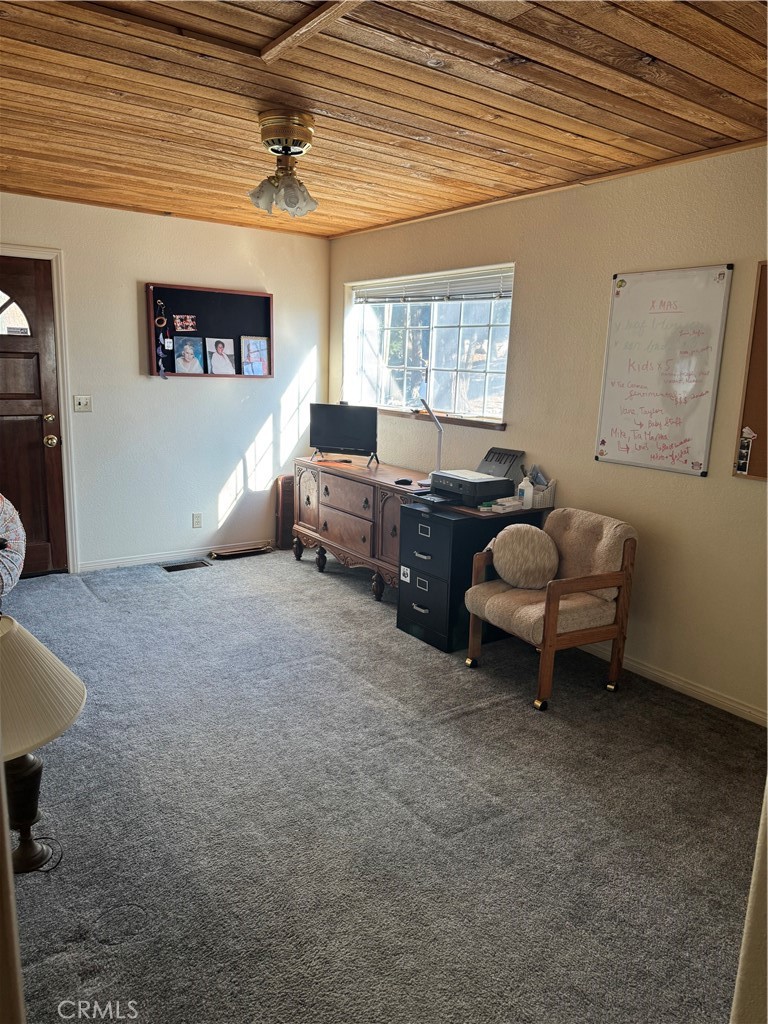 main property photo 19