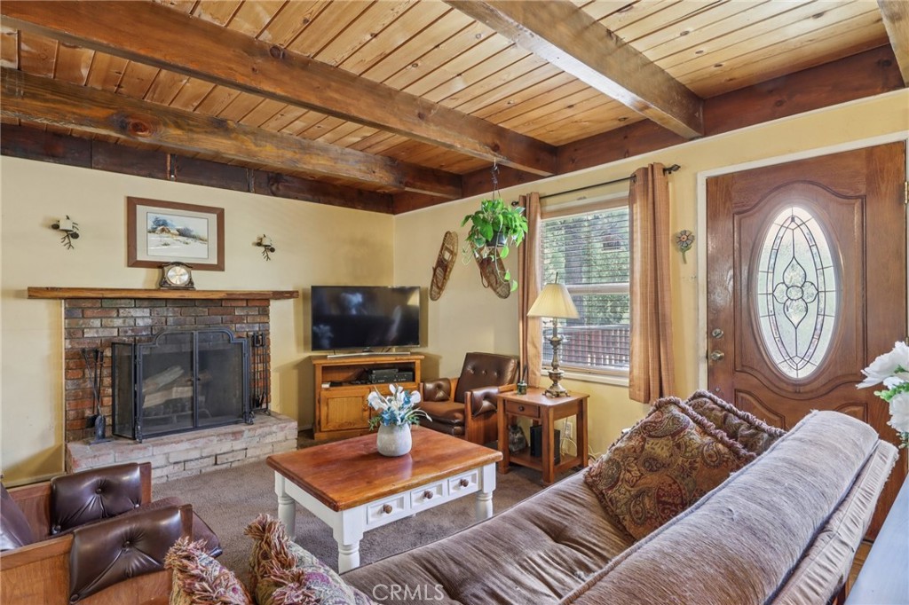 main property photo 8