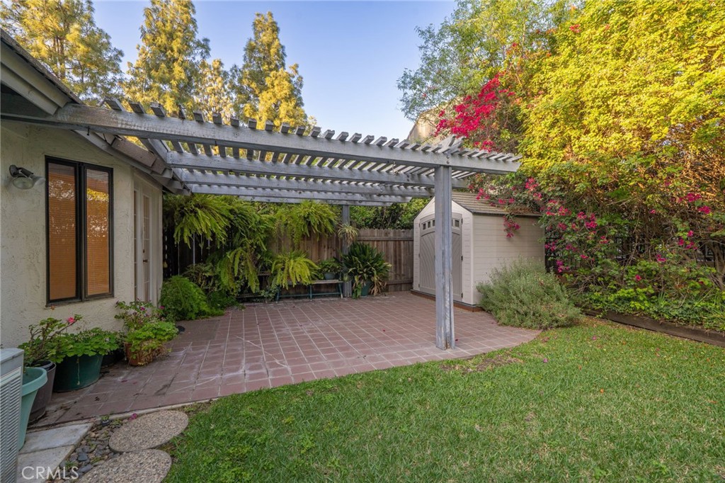 main property photo 29