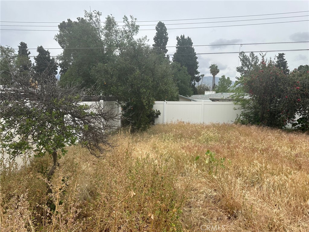 main property photo 23