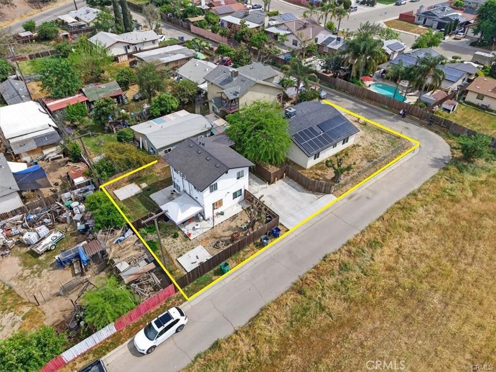 main property photo 3