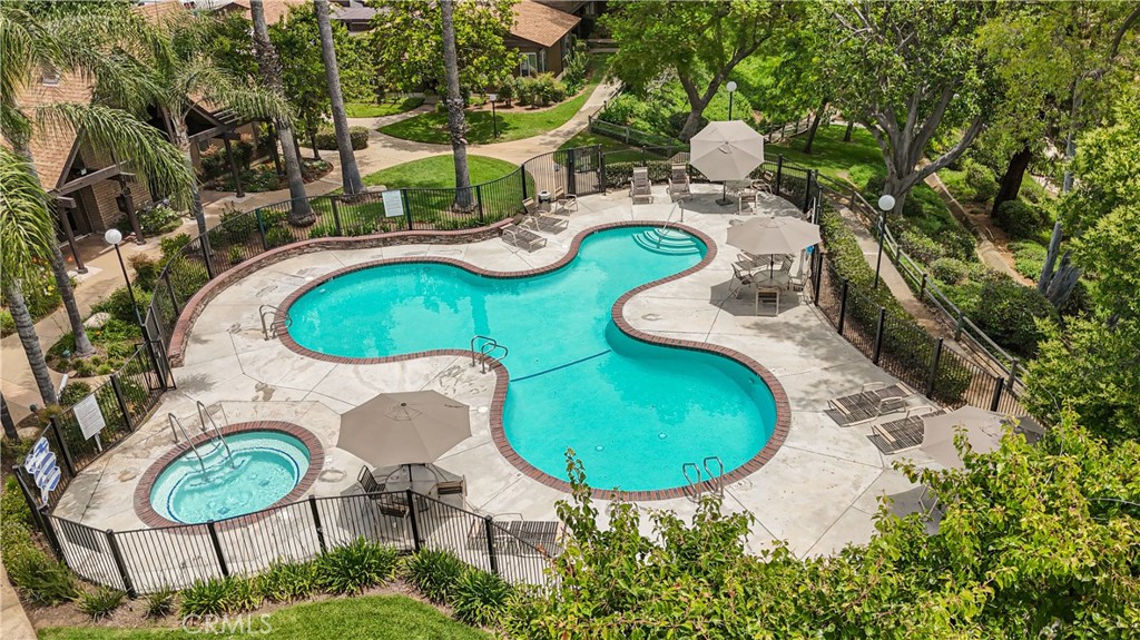 main property photo 45