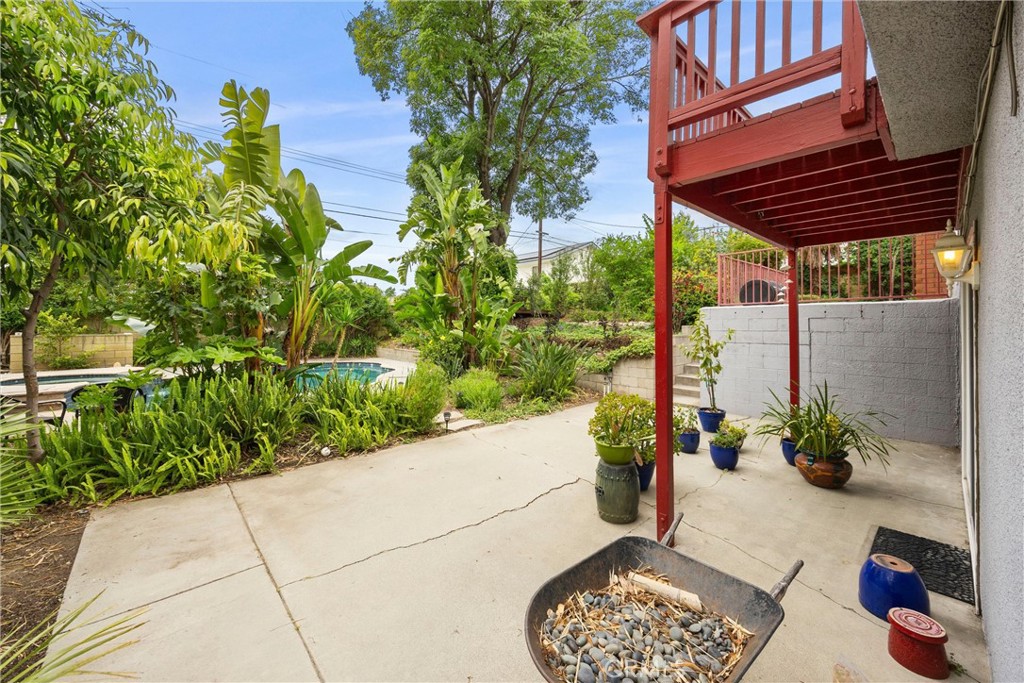 main property photo 42