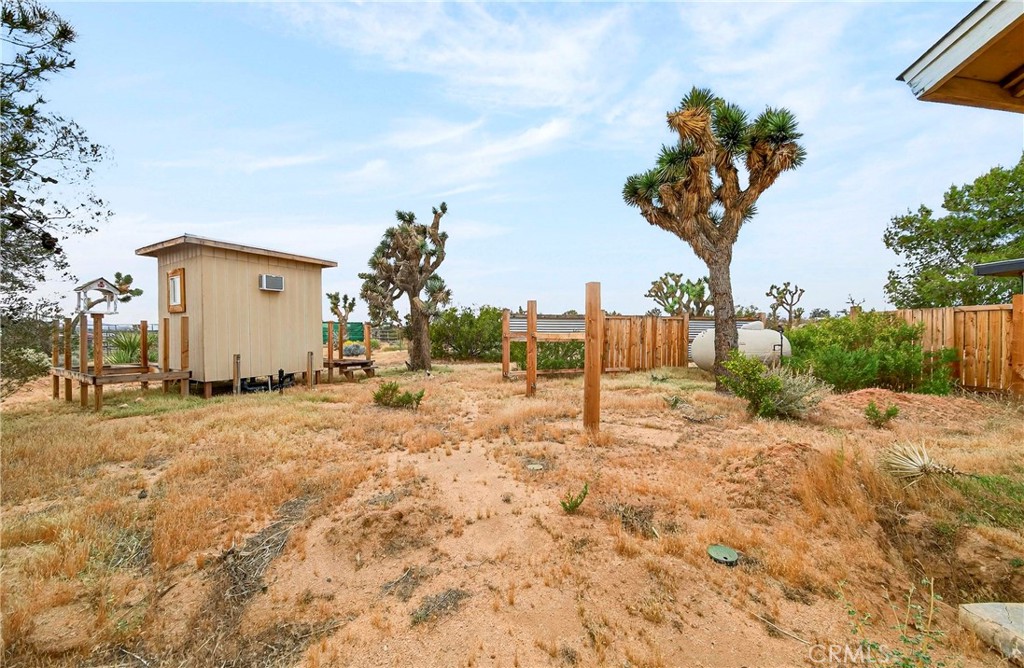 main property photo 35