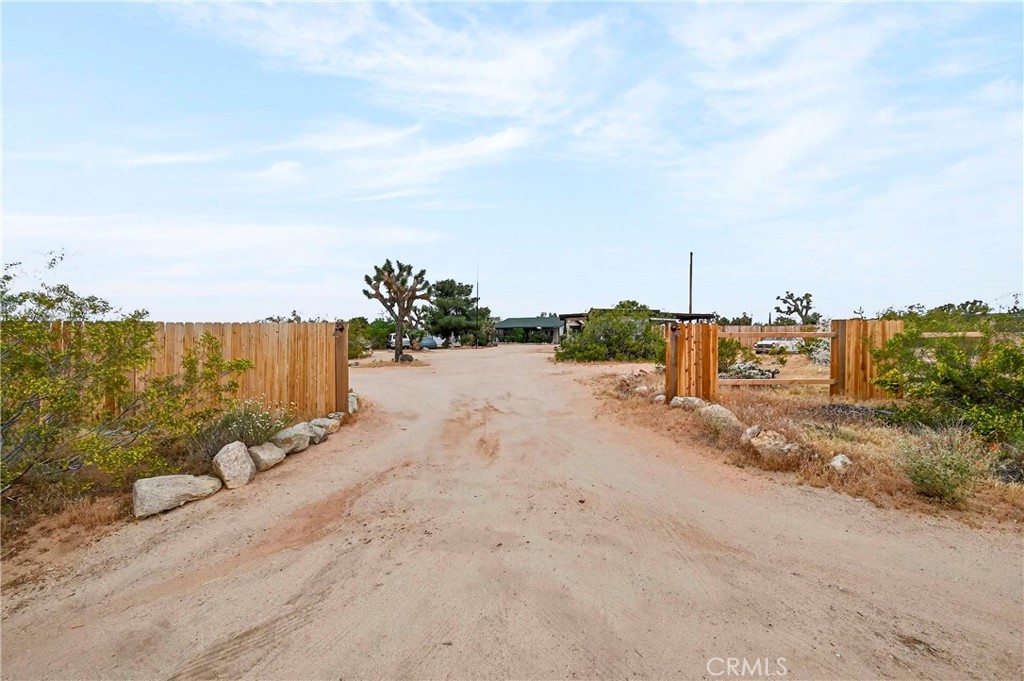 main property photo 50