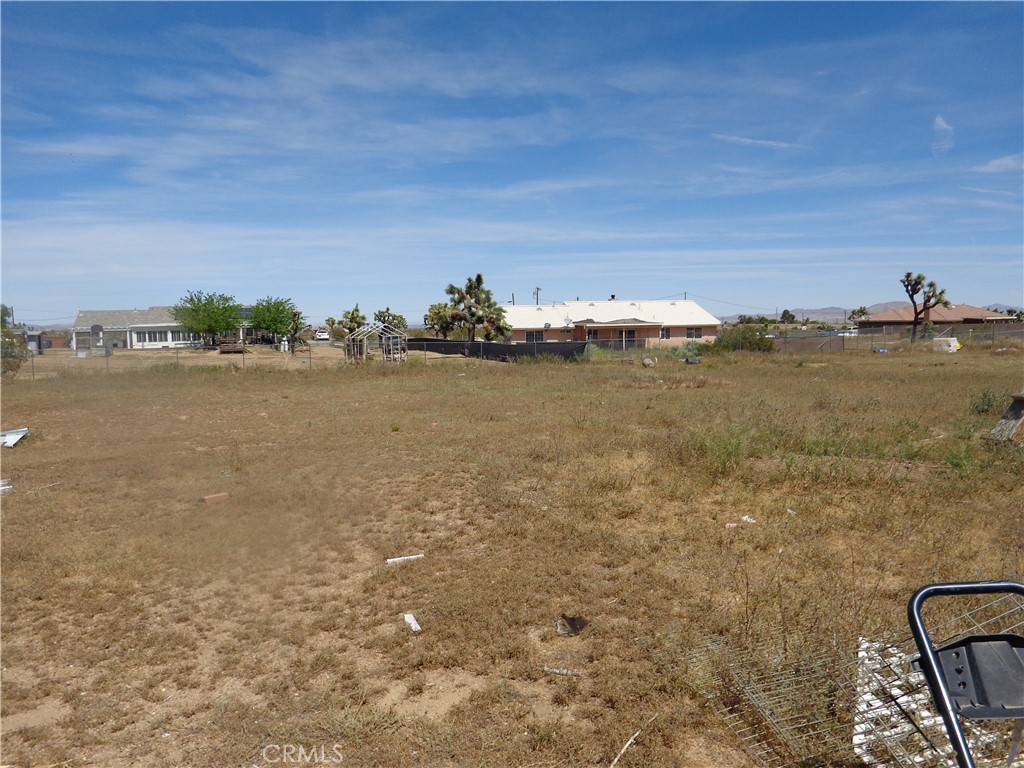 main property photo 17