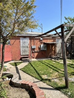 main property photo 8