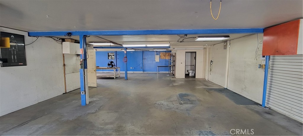 main property photo 14