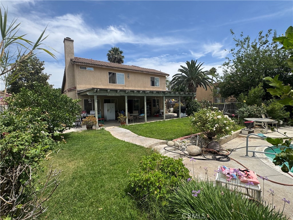 main property photo 4