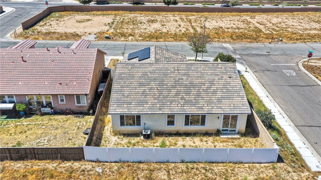 main property photo 41