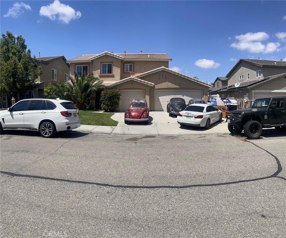 main property photo 17