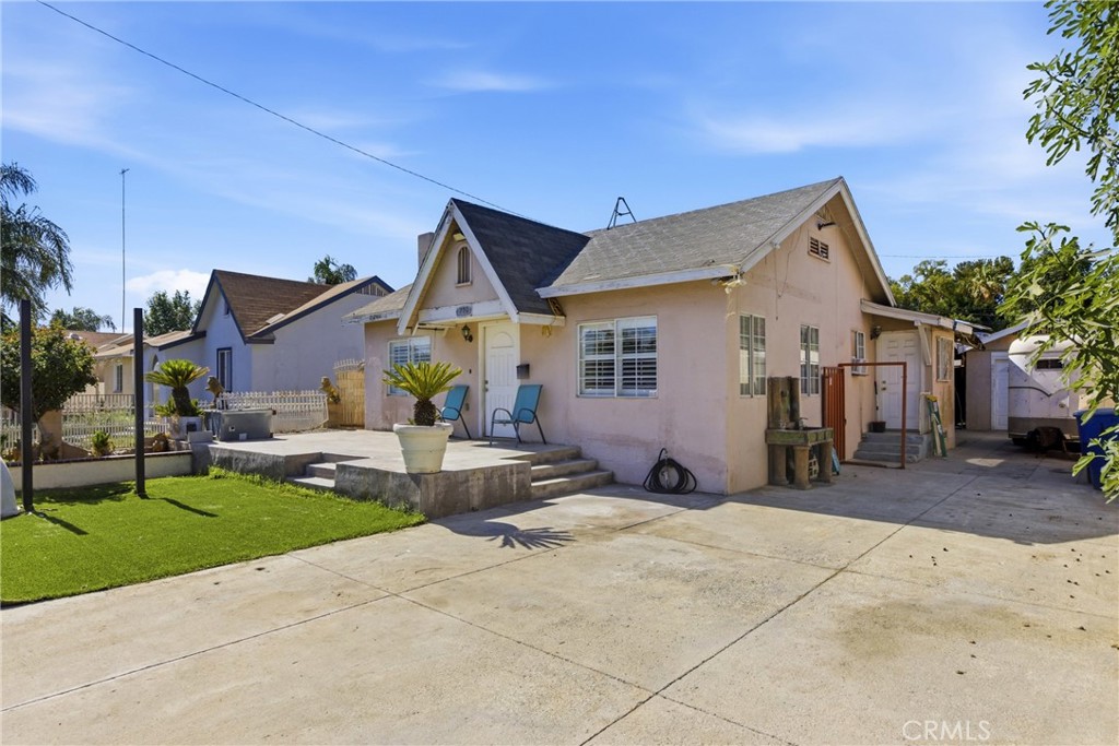 main property photo 1