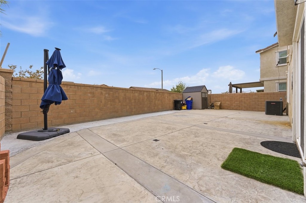 main property photo 20