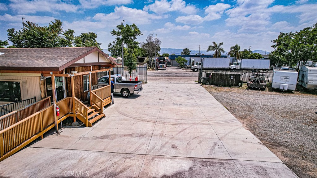 main property photo 48
