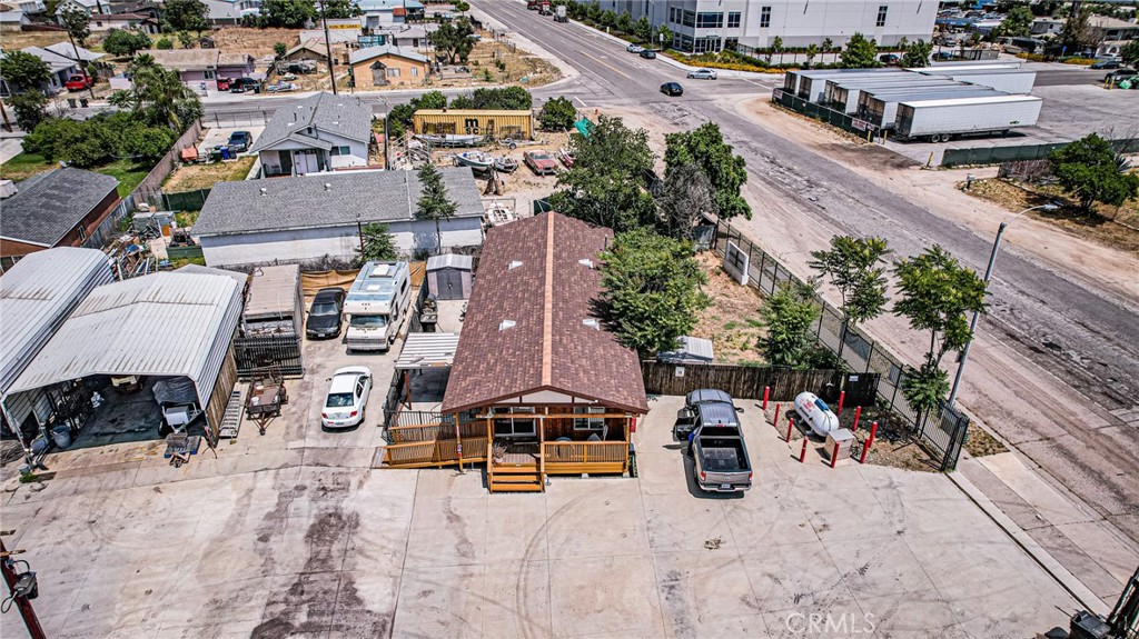 main property photo 51