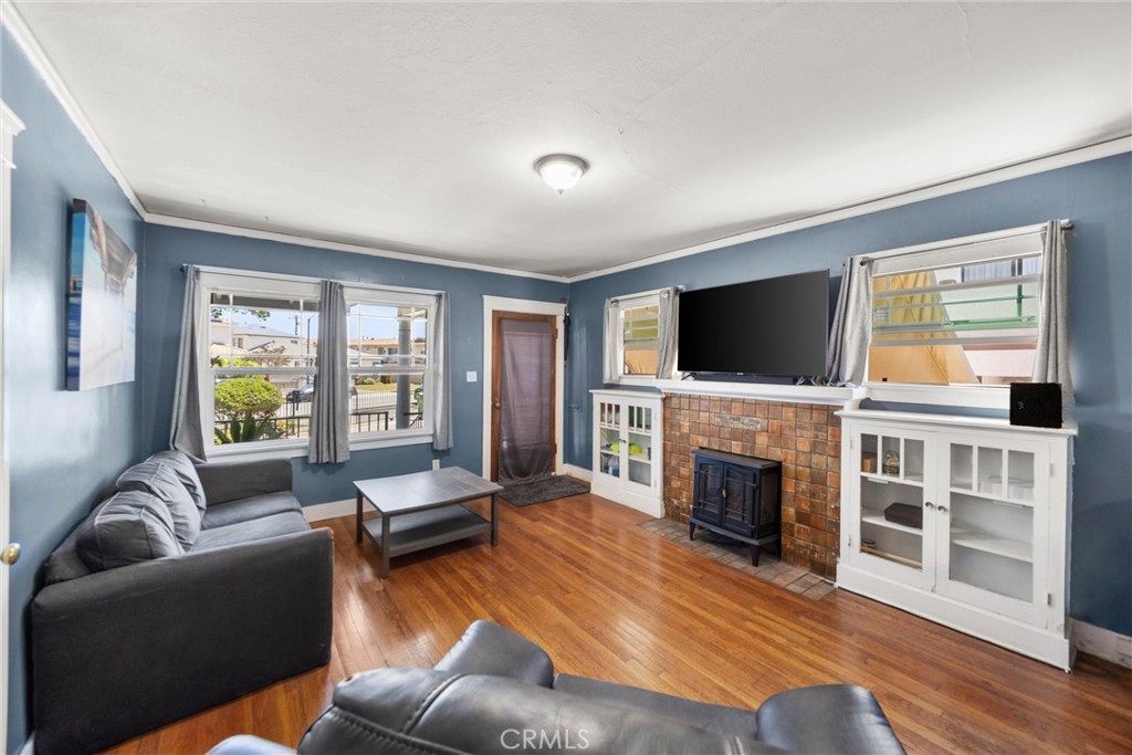 main property photo 37