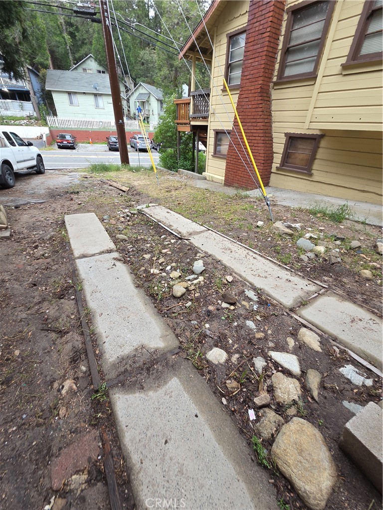 main property photo 24
